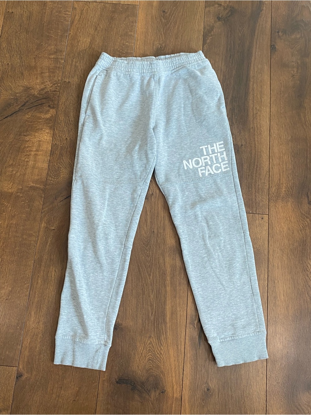 The North Face Boys Camp Fleece Joggers Light Gray Sweatpants Large